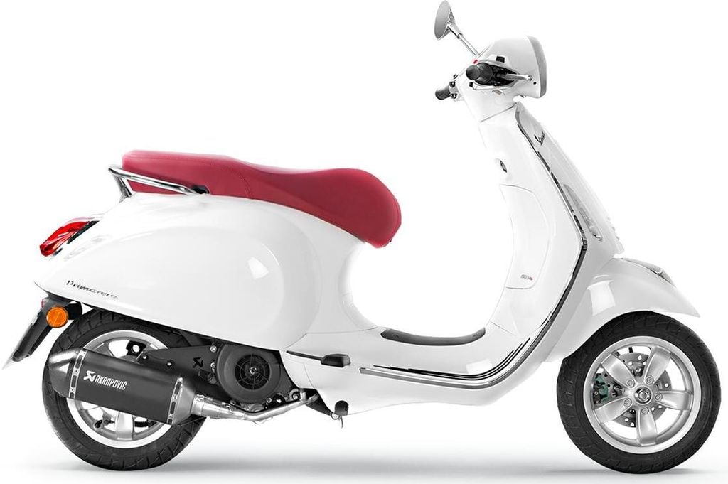 Obrázek produktu TLUMIČ VÝFUKU SS/CF BLK VESPA S-VE125R2-HZBL