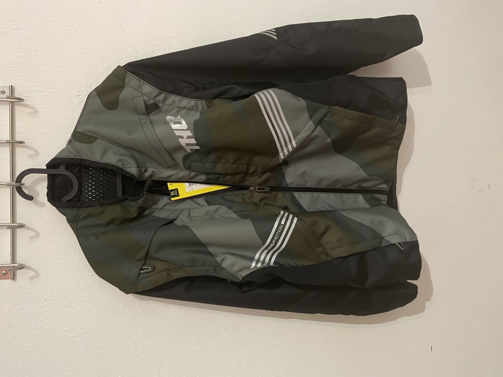 Obrázek produktu Pánská bunda/vesta THOR černá/zelená  Vel: XL Výprodej zboží