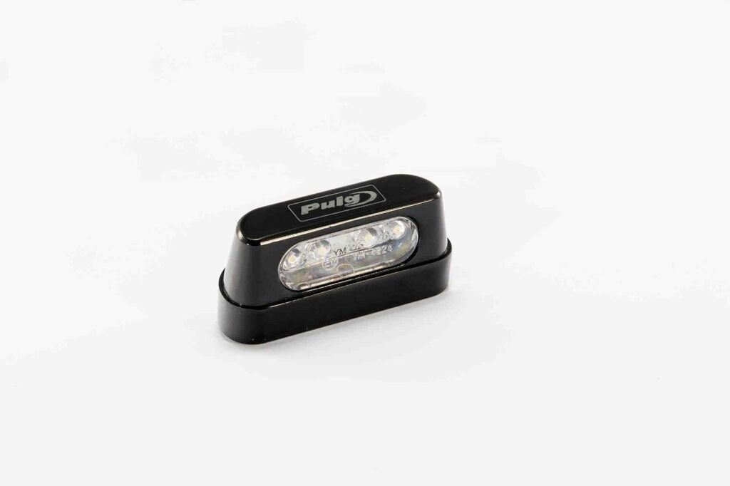 Obrázek produktu Světlo na držák SPZ PUIG černý alu s LEDs 4645N
