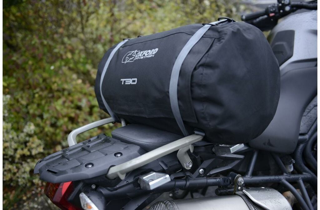 Oxford DryStash T15 Waterproof Motorcycle Bag - Black, 15L Oxford DryStash T15 Waterproof Motorcycle Bag - Black, 15L