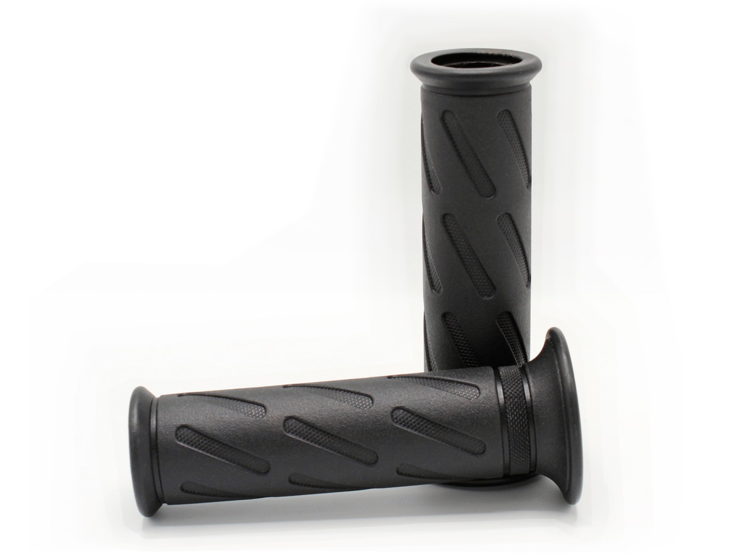 Obrázek produktu gripy OEM SUZUKI styl (road) délka 124/118 mm, DOMINO (černé) 6470.82.40.06-0