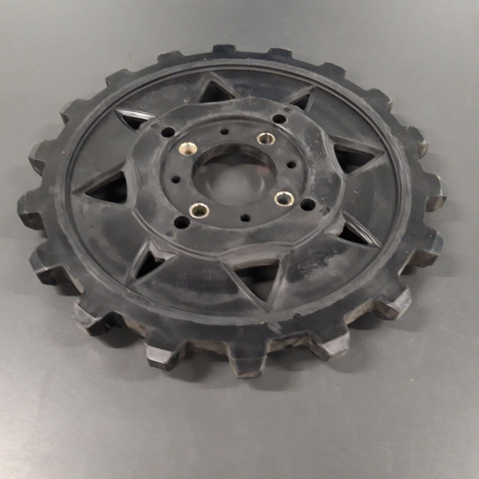 Obrázek produktu R/B 03BA-010. SPROCKET 18 TOOTH 02BA-002