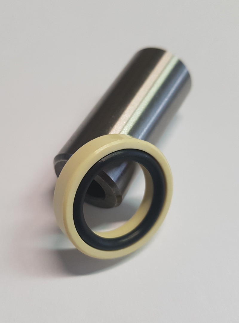 Obrázek produktu R/B 518712B ARM SET MAINTENANCE PACKAGE (CONTAIN SPACER, O RING, BUSH) 518712A