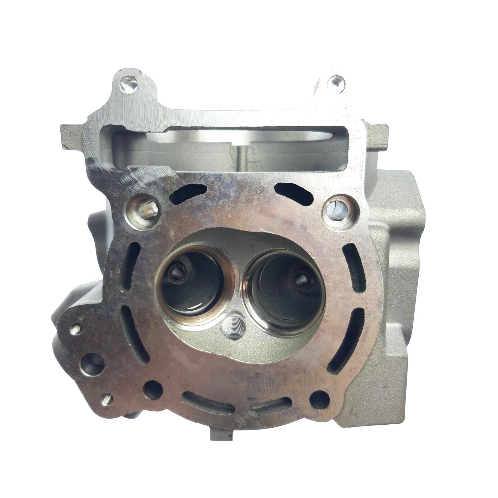 Obrázek produktu CYLINDER HEAD ASSY 27693