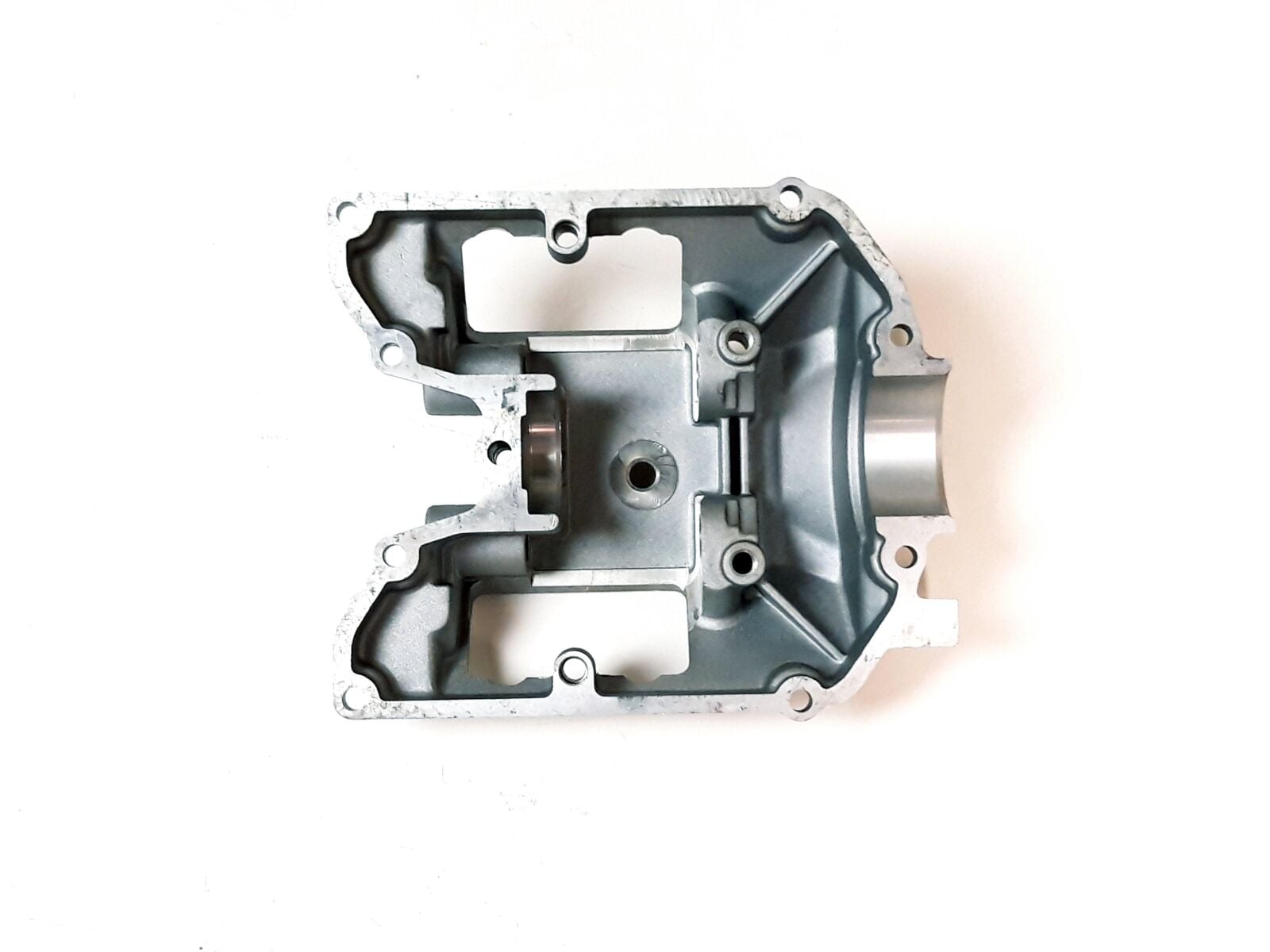 Obrázek produktu CYLINDER HEAD COVER 71690