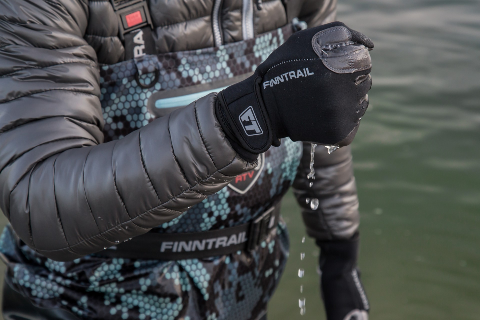 Obrázek produktu Finntrail Gloves NeoGuard Black (2740Black-MASTER) 2740Black-MASTER