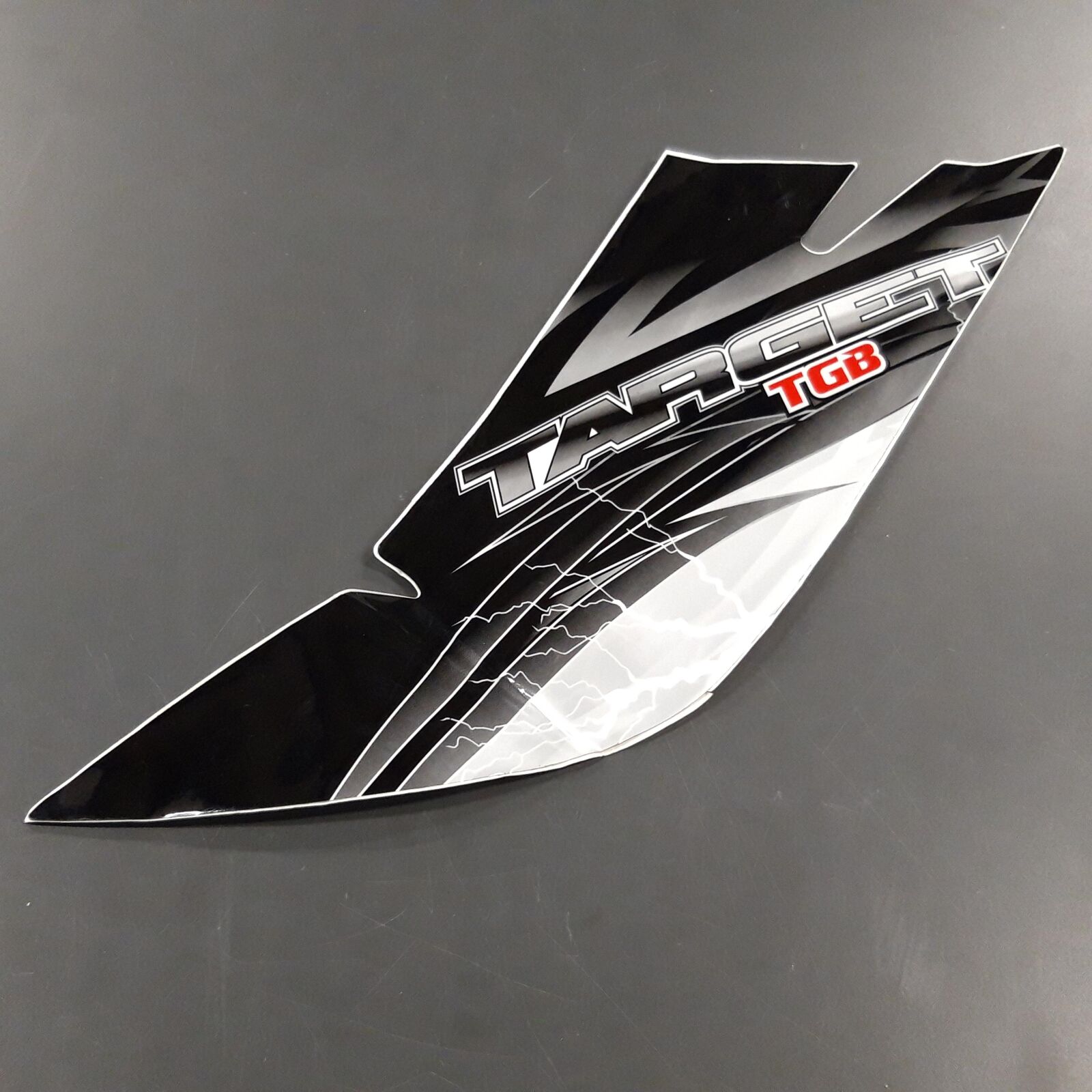 Obrázek produktu EMBLEM, FRONT BODY COVER 516735BL