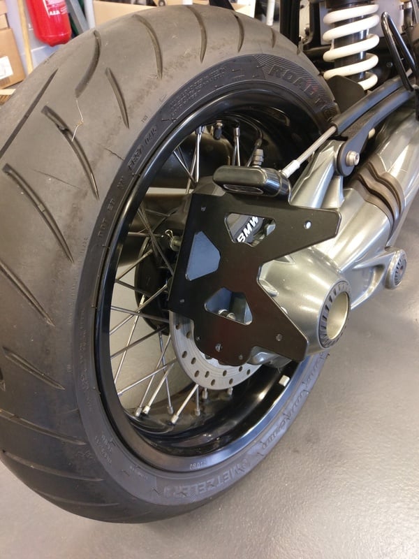 Obrázek produktu ACCESS DESIGN Boční držák SPZ černý BMW R Nine T1200 SPLB002