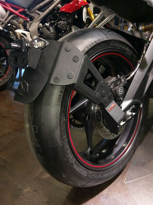 Obrázek produktu ACCESS DESIGN ''Wheel Fitted'' držák SPZ černý Triumph Street Triple 800 SPLRT001