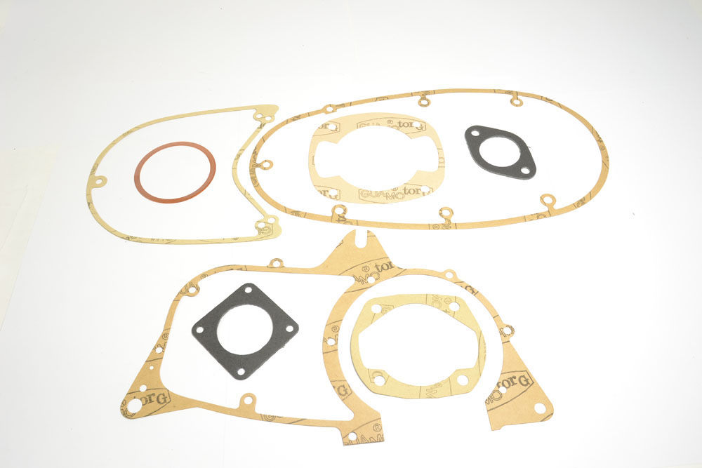 Obrázek produktu Sada těsnění motoru kompletní ATHENA P400320850030 P400320850030