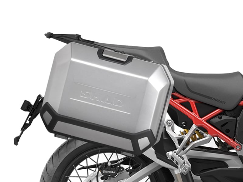 Obrázek produktu Kompletní sada bočních hliníkových kufrů SHAD TERRA 36L/47L, včetně montážní sady SHAD Ducati Multistrada 1200 V4