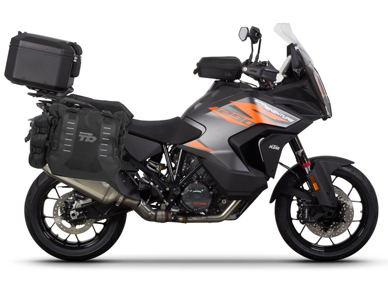 Obrázek produktu Kompletní sada bočních adventure brašen SHAD TERRA TR40, včetně montážní sady SHAD KTM Super Adventure 1290 (R, S)