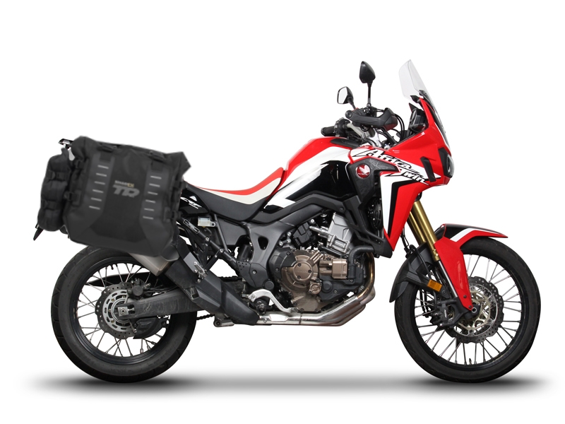 Obrázek produktu Kompletní sada bočních adventure brašen SHAD TERRA TR40 a hliníkového 55L vrchního kufru, včetně montážní sady SHAD BMW R 1200 GS Adventure/ R 1250 GS Adventure