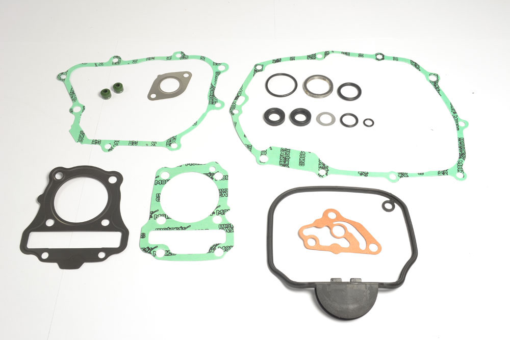 Obrázek produktu Sada těsnění motoru kompletní ATHENA P400210850304 P400210850304